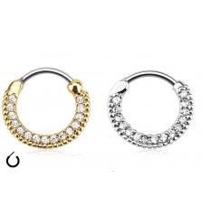 Septum Piercing med mange steiner