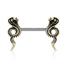 Brystpiercing med Cobra Snake