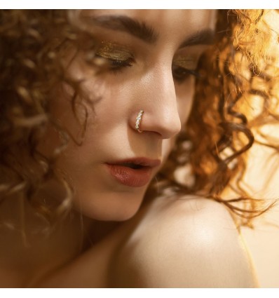 Piercing ring med 5 runde steiner
