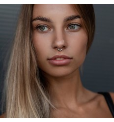 Klikkerring med 3 steiner