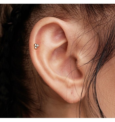Labret i Titanium med 3 Kugler