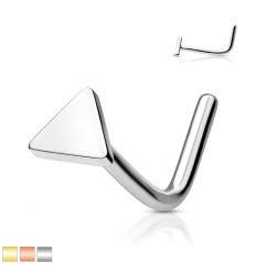 Nesepiercing med trekant