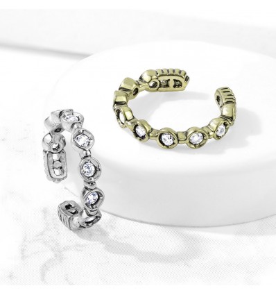 Falsk piercingring med 9 steiner