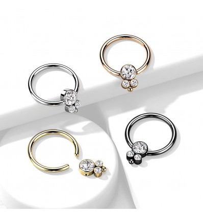 Piercing ring med 3 steiner