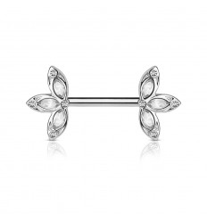 Brystpiercing med kronbladsblomst