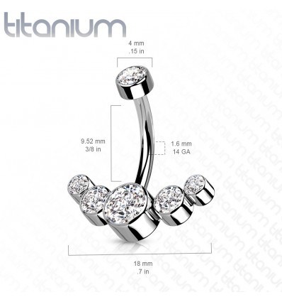 Navlepiercing i titan med 5 flate steiner