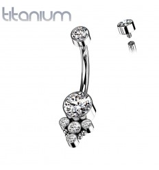 Navlepiercing i Titanium med Dråbeform