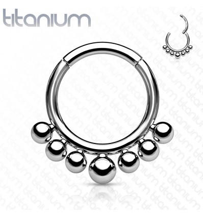 Clicker Ring I Titanium med 7 Kugler