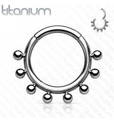 Clicker Ring i Titanium med Kugler