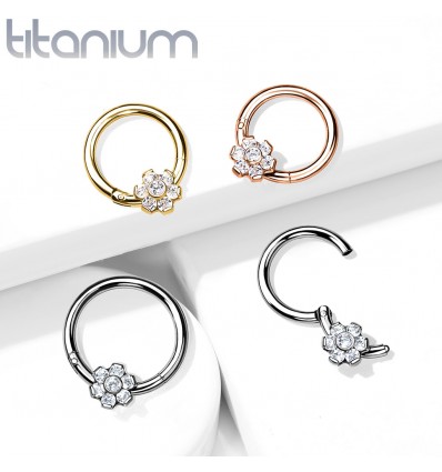 Clicker Ring i Titanium med Krystal Blomst