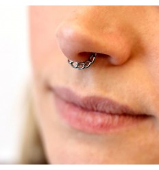 Fake Septum Piercing med kjededesign