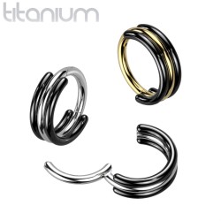 Clciker Ring med Sort Farvebånd i Titanium - Guld - Daith Piercing Smykker - Titanium - Ørepiercinger | Piercingfabrikken.dk