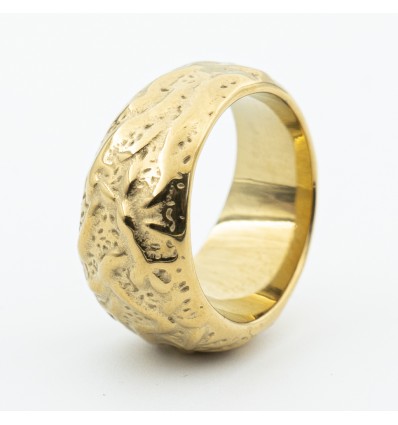 Chunky Guld Ring med Meteor Crater