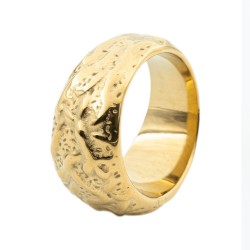 Chunky Guldfarvet Ring med Meteor Crater - Guld Kirurgisk stål Str. 57 mm | Piercingfabrikken.dk