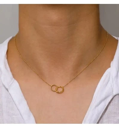 Guldfarvet Halskæde med 2 Ringe